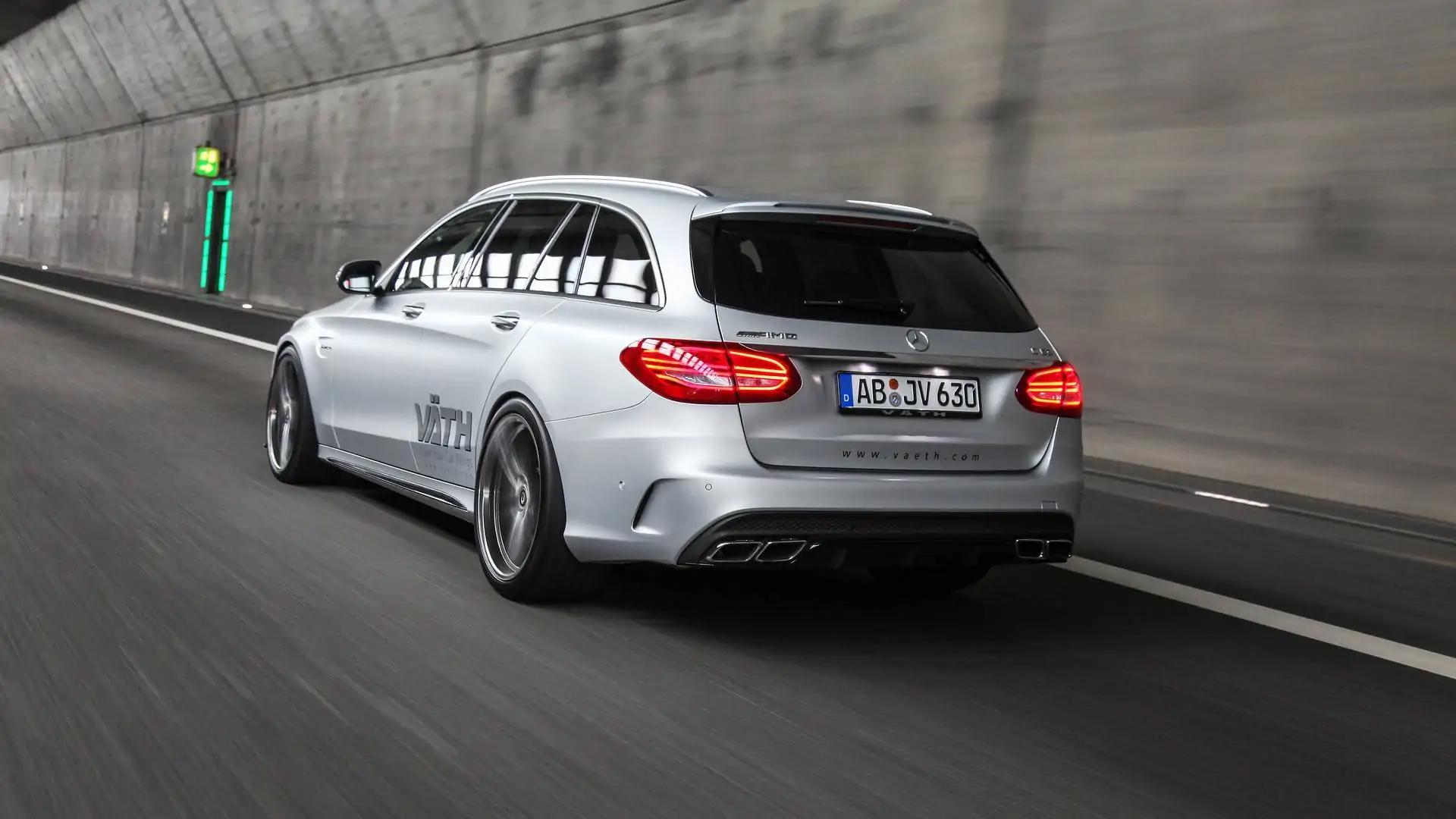 700 Hp Mercedes Amg C63 Estate Can Do 211 Mph