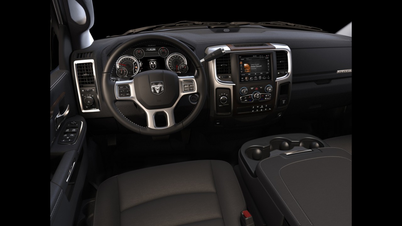 RAM 2500 volta ao Brasil mais equipada por R$ 249,9 mil