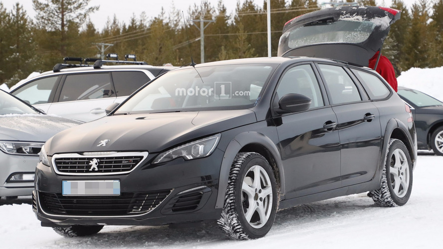 2018 Peugeot 508 spy photo