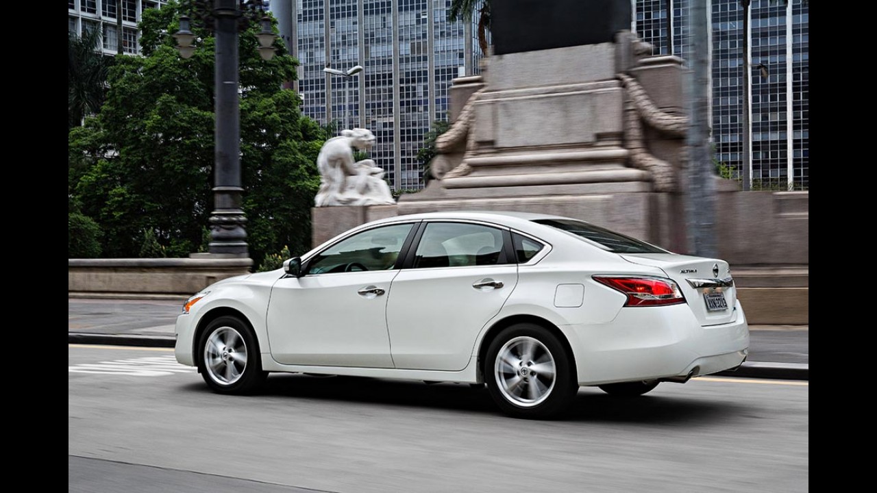 Recall Nissan Altima: falha no capô afeta 1.152 unidades no Brasil
