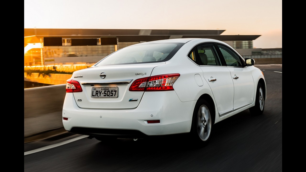 Nissan Sentra sofre reajuste e fica até R$ 2.500 mais caro - veja tabela