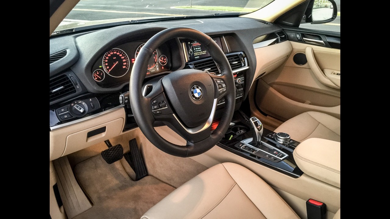 Teste CARPLACE: irmão menor do X6, BMW X4 é antídoto alemão contra Evoque
