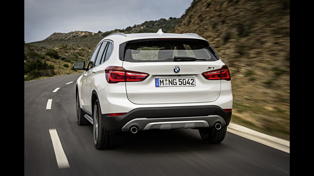 Este é o novo BMW X1: visual encorpado, tração dianteira e motor 3-cilindros