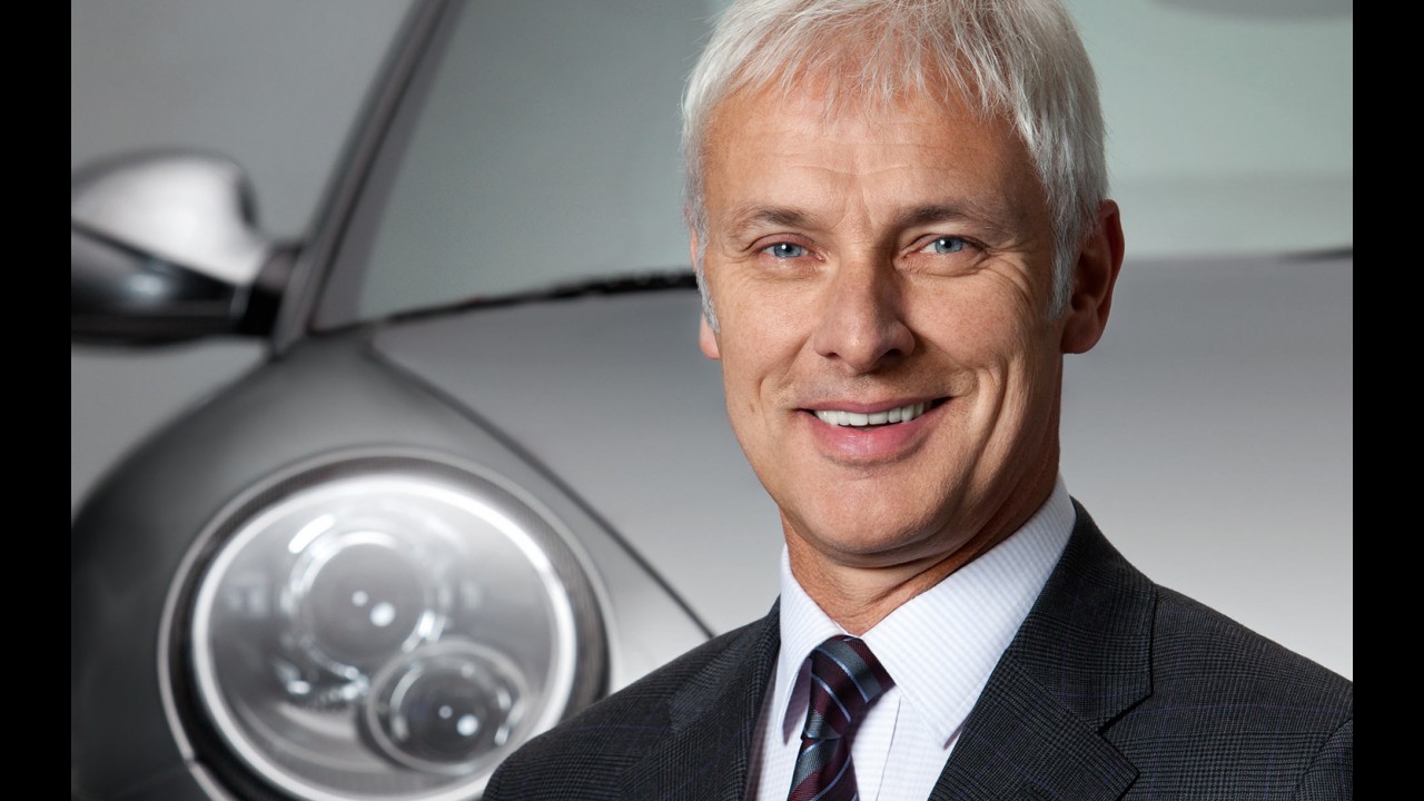 VW contrata ex-CEO da Opel para renovar linha nos próximos anos