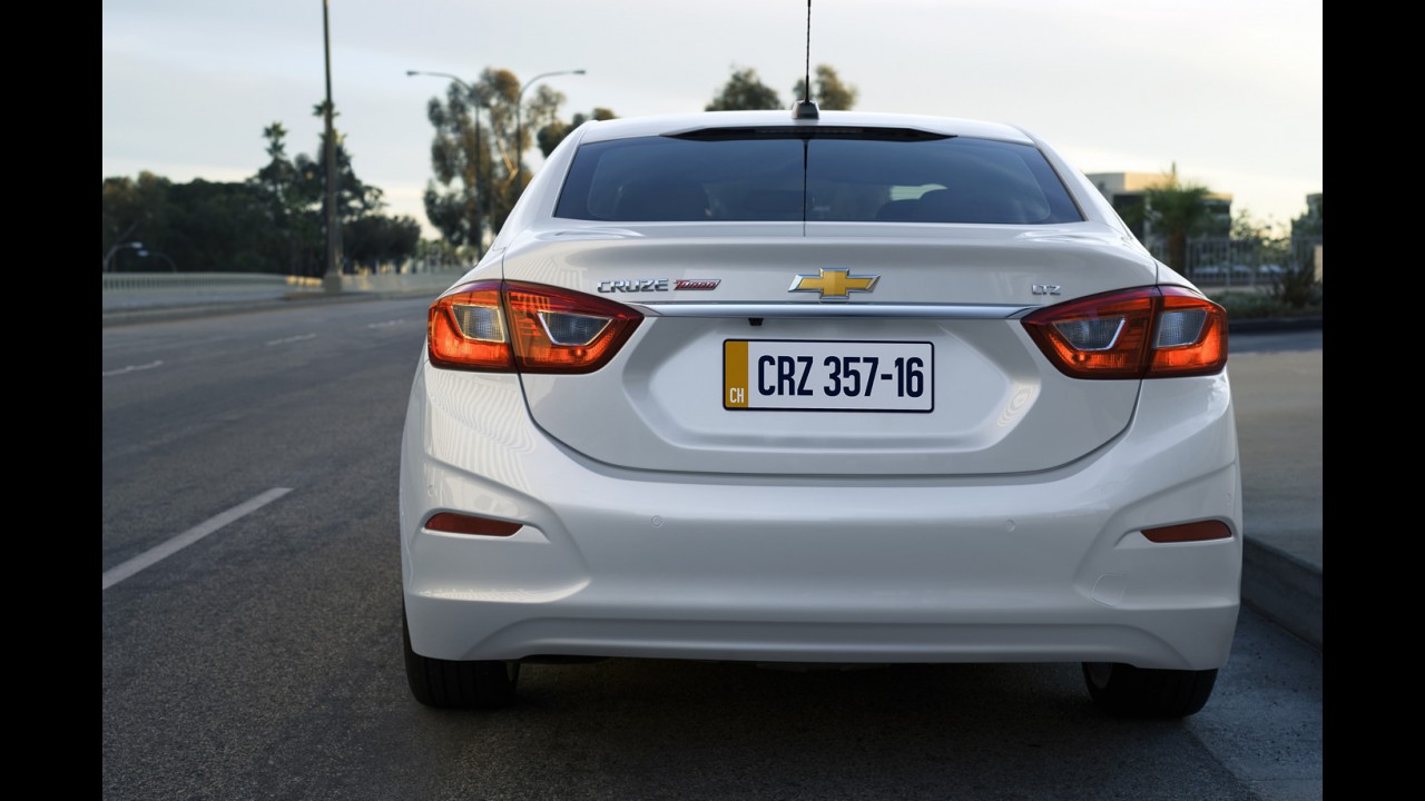 Novo Cruze 2017: mais detalhes aparecem no site da Chevrolet do Brasil