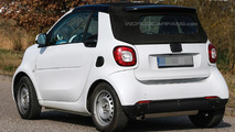 2016 Smart ForTwo Cabrio spy photo