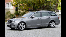 Mercedes weckt Fahrer