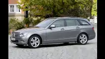 Mercedes weckt Fahrer