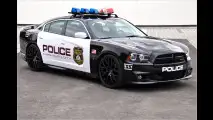 Police, please!