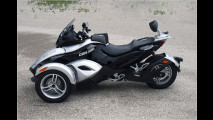 Motorrad mit drei Rädern