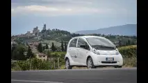 Peugeot iOn per San Gimignano