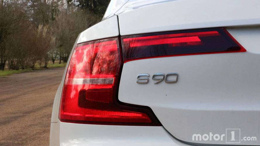 Volvo S90 T8 2018