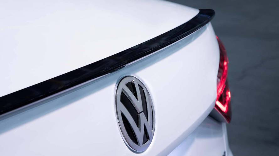 2018 Volkswagen Passat GT