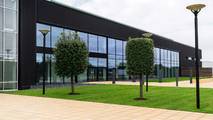 Aston Martin St Athan Tesisi