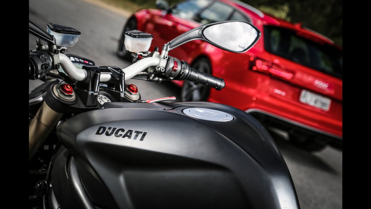 Teste CARPLACE: Audi RS6 e Ducati Streetfighter 848 - dinheiro traz velocidade
