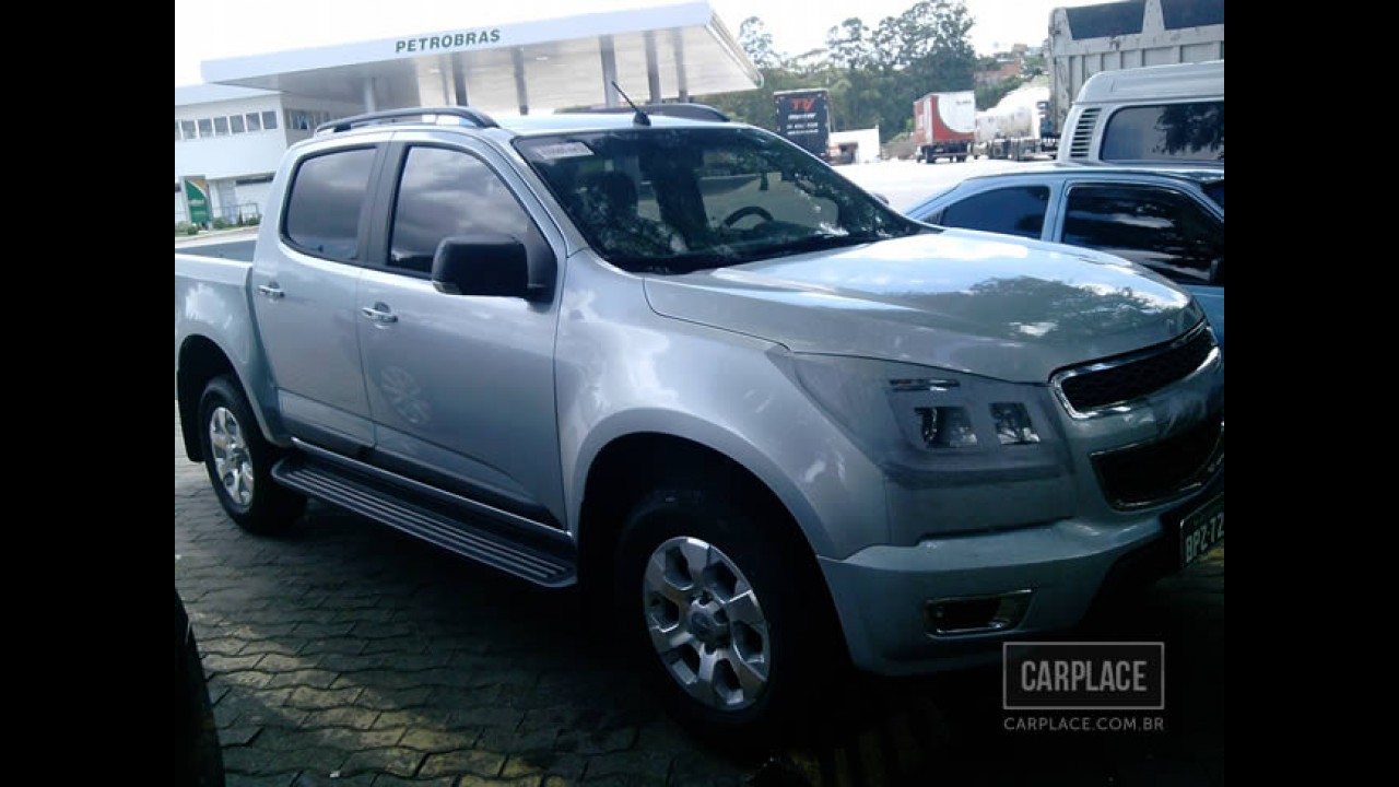 Nova S10: Todo mundo está flagrando a nova pick-up, “Menos Luiza, que está no Canadá”