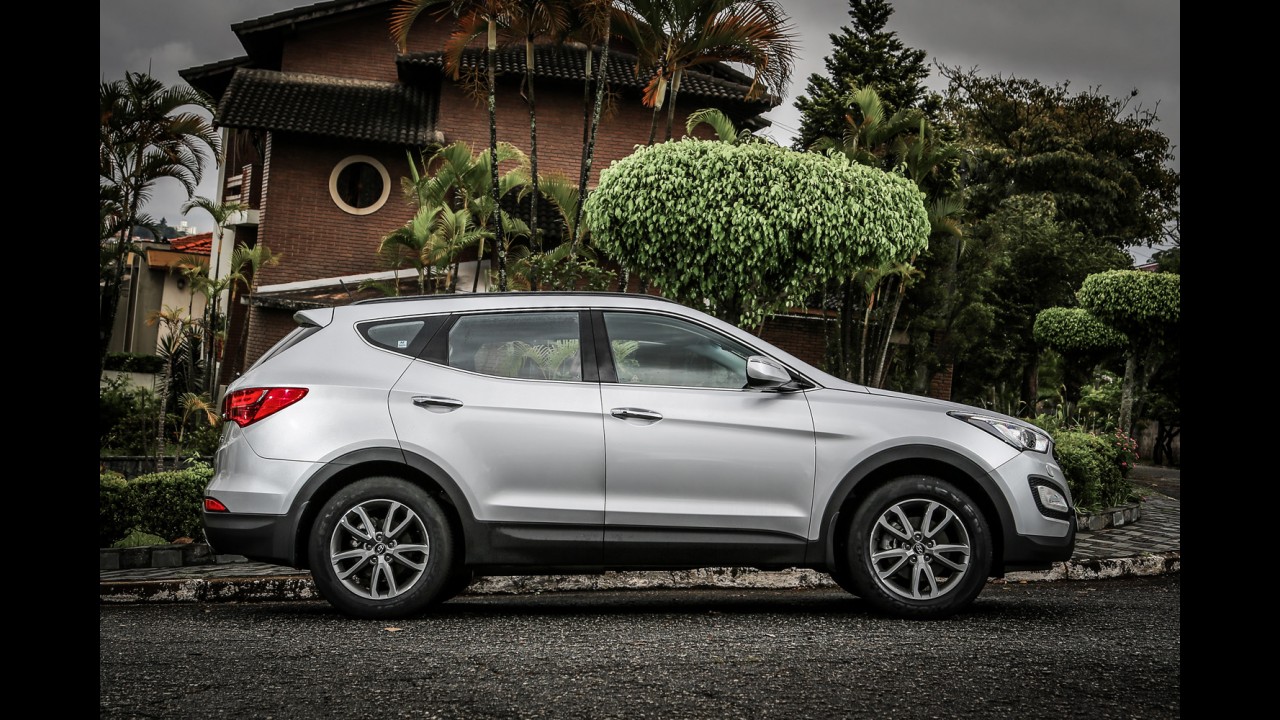 Teste CARPLACE: Santa Fe entra na nova era da Hyundai, inclusive no preço
