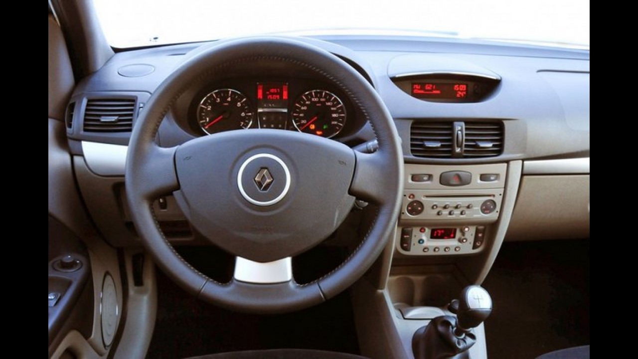 Renault Symbol 2013 chega em versão única por R$ 37.390