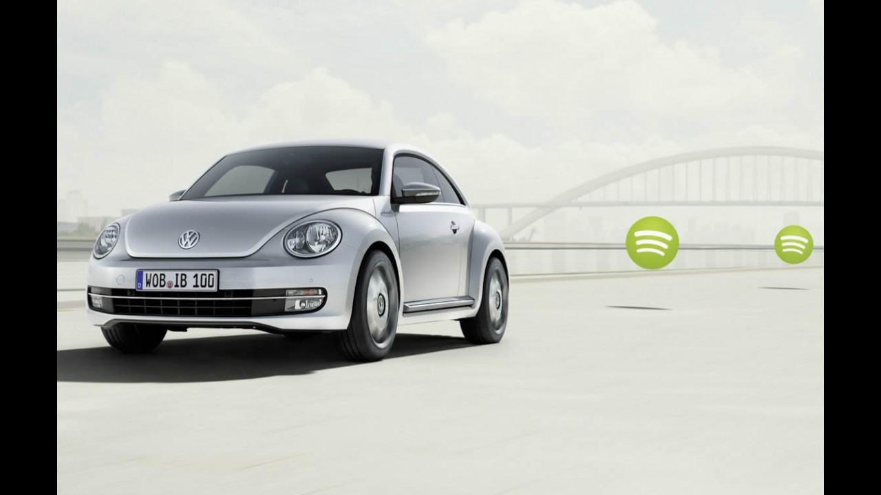 Volkswagen mostra iBeetle, versão "integrada" ao iPhone