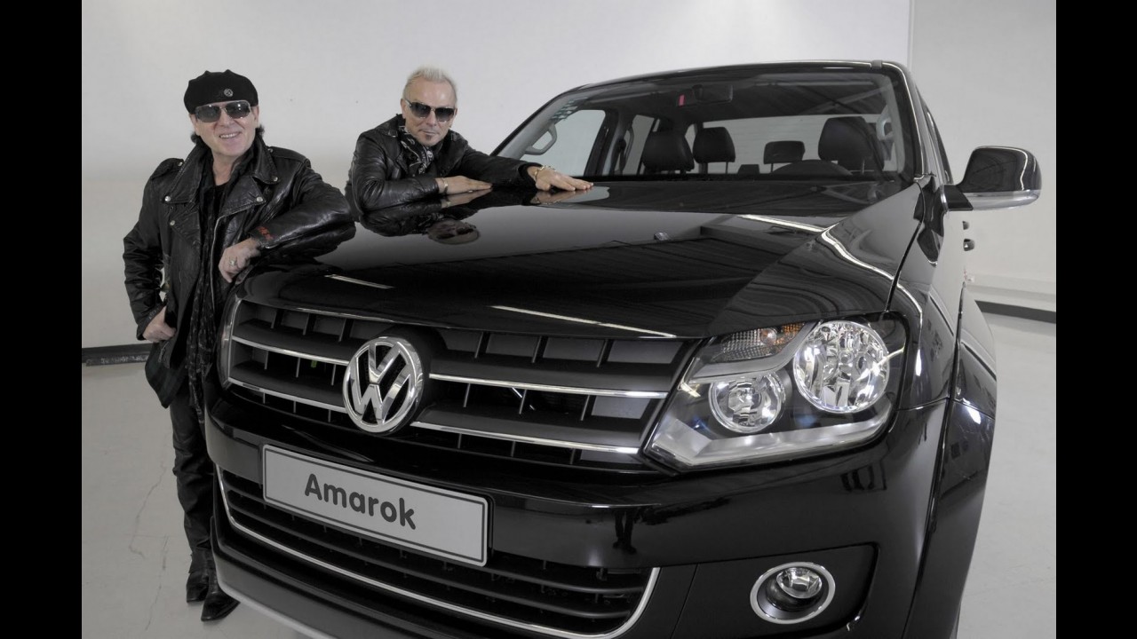 Scorpions no Rally Dakar: VW convida músicos da banda para pilotar Amarok de apoio