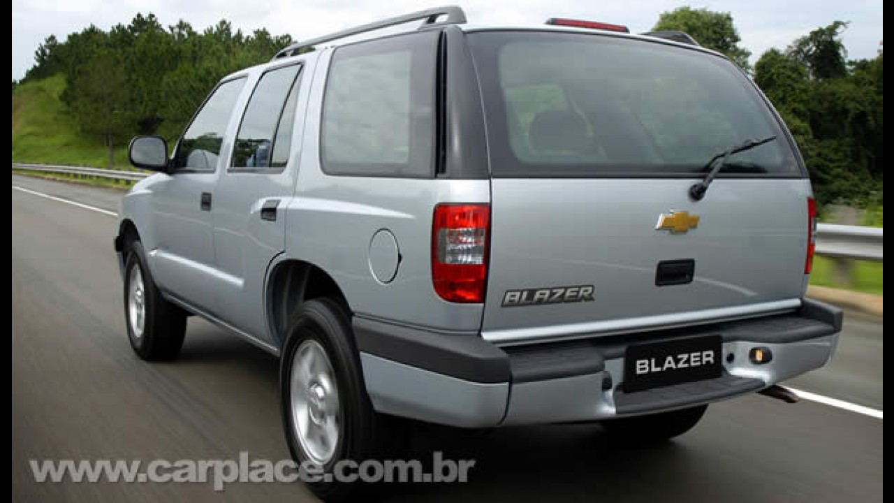 Chevrolet começa a vender linha 2010 da Blazer e S10 - Blazer versão 4x4 a diesel sai de linha