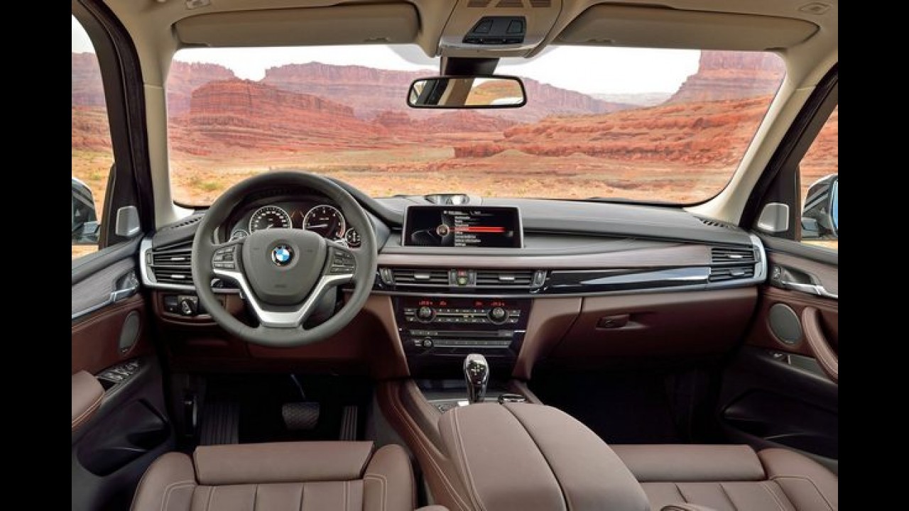 BMW Série 3 GT e X5 xDrive50i chegam ao Brasil por R$ 159.950 e R$ 399.950, respectivamente
