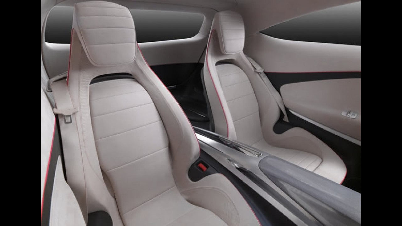 Mercedes Concept A antecipa formas da nova geração do Mercedes Classe A