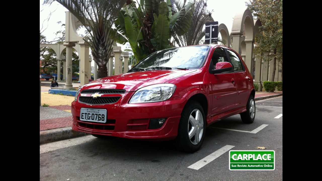 Garagem CARPLACE: Rodando no trânsito urbano e na estrada com o Celta LT 2012