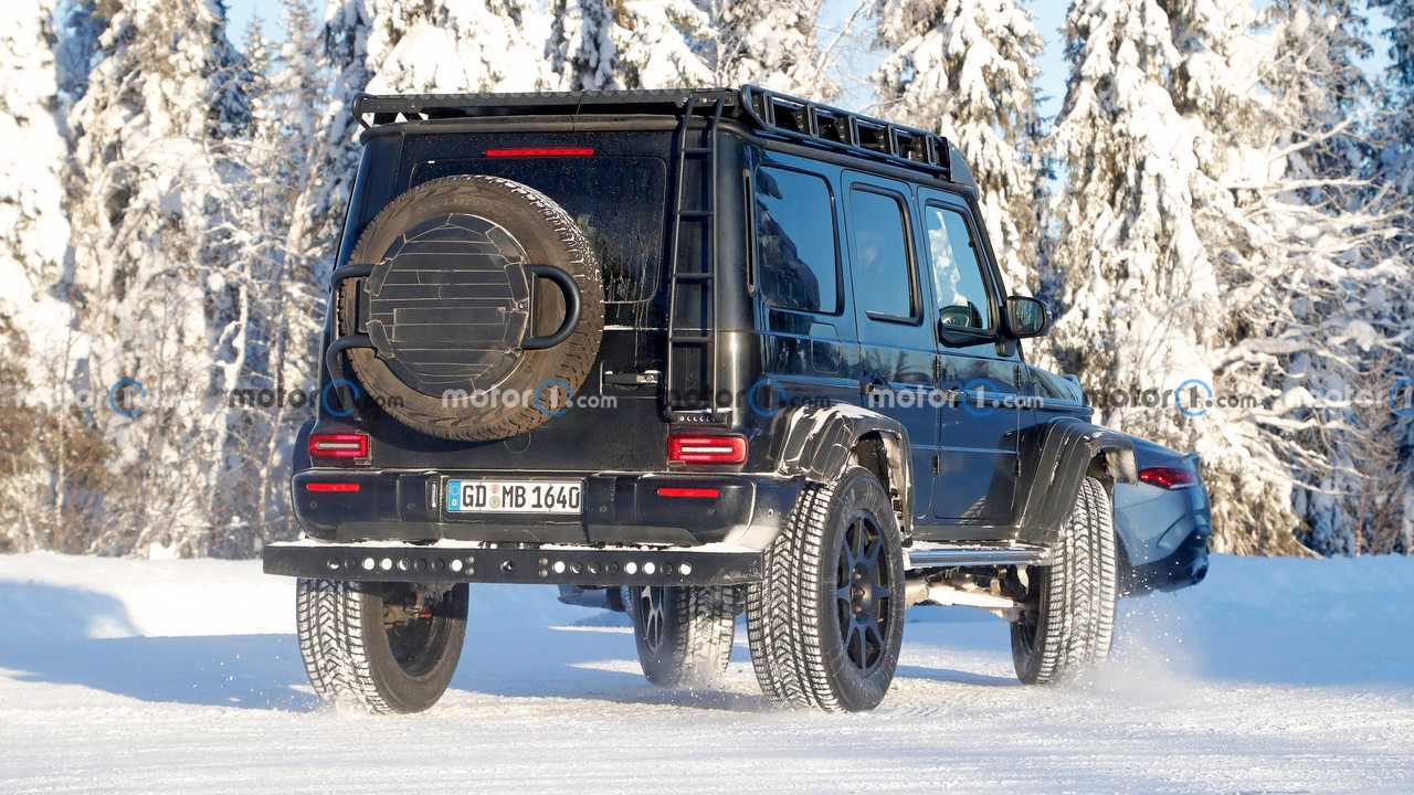 Mercedes Classe G 4x4², le foto spia sulla neve