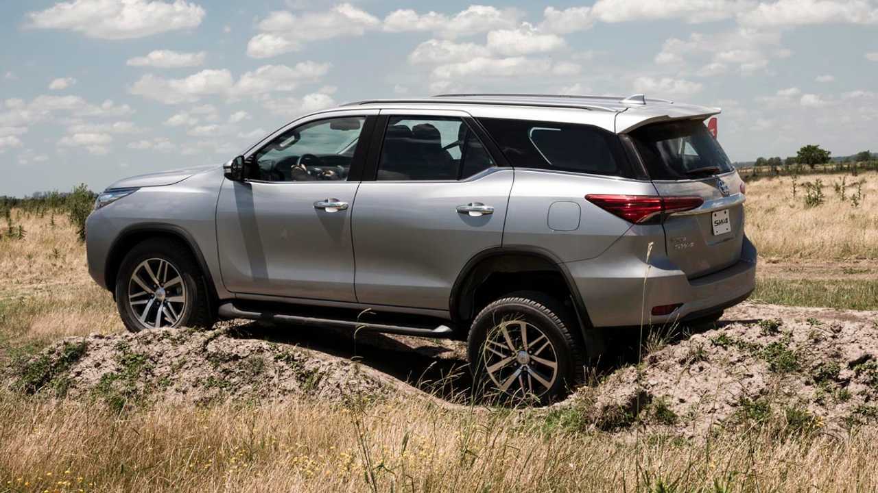 Crítica: Toyota SW4 2016