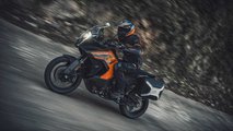 2021 KTM 1290 Super Adventure S - Motion Blur