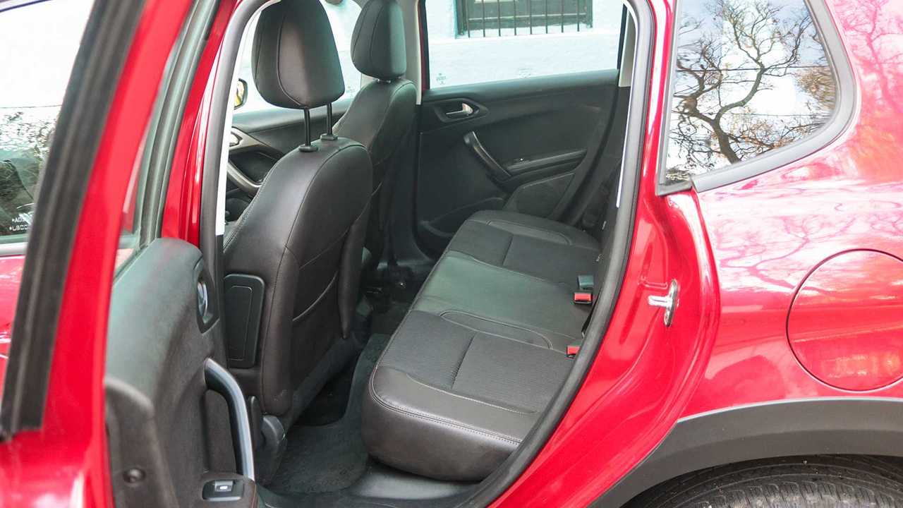 Crítica: Peugeot 2008 1.6 THP Sport (2020)