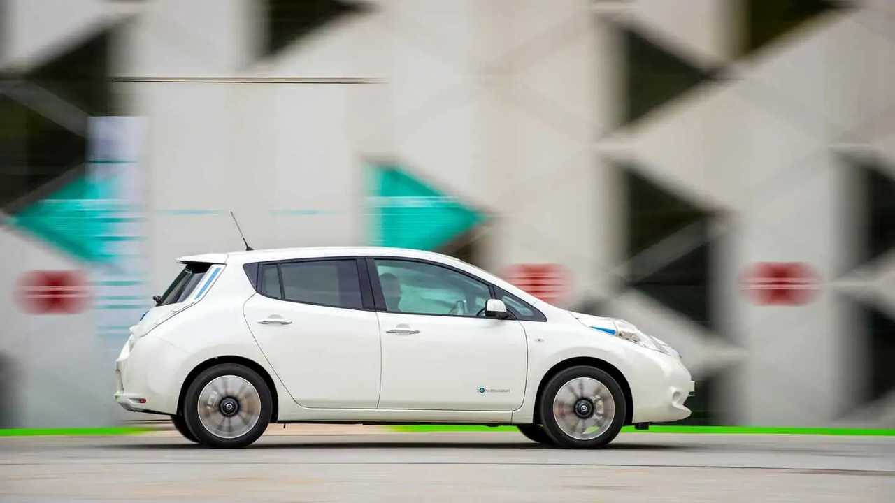 Auto elettriche, quanto valgono dopo qualche anno?