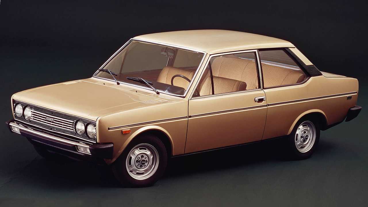 Fiat 131, le foto e la storia