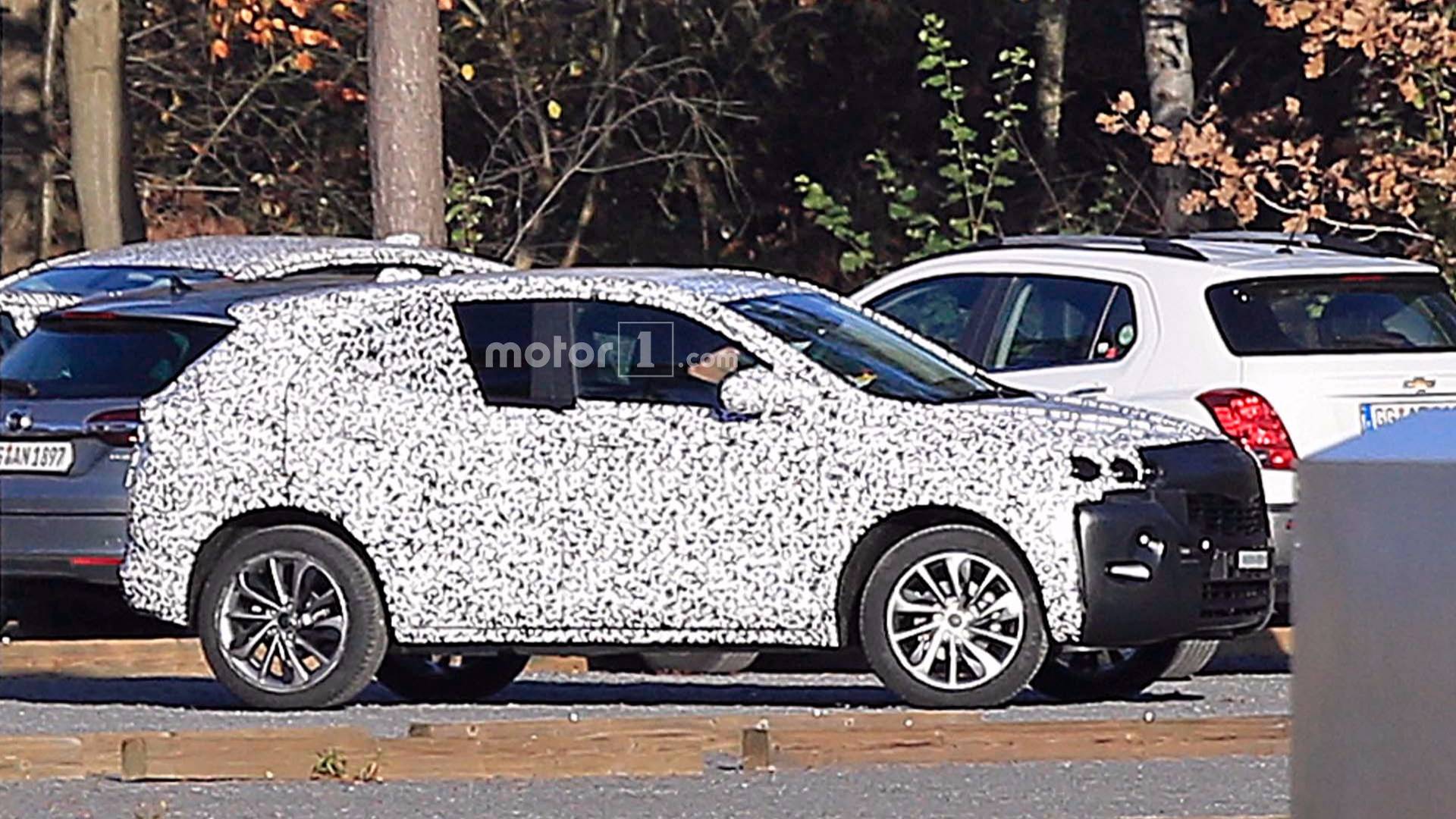 opel-mokka-x-spy-photo.jpg