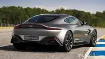Aston Martin Vantage vs DB10