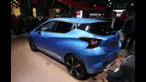 Nissan al Salone di Parigi 2016