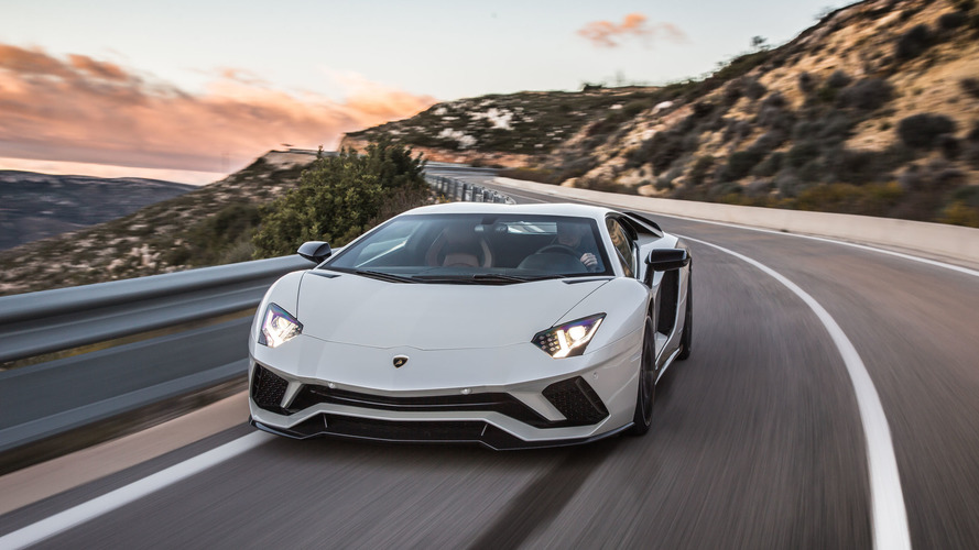 2017 - Lamborghini Aventador S