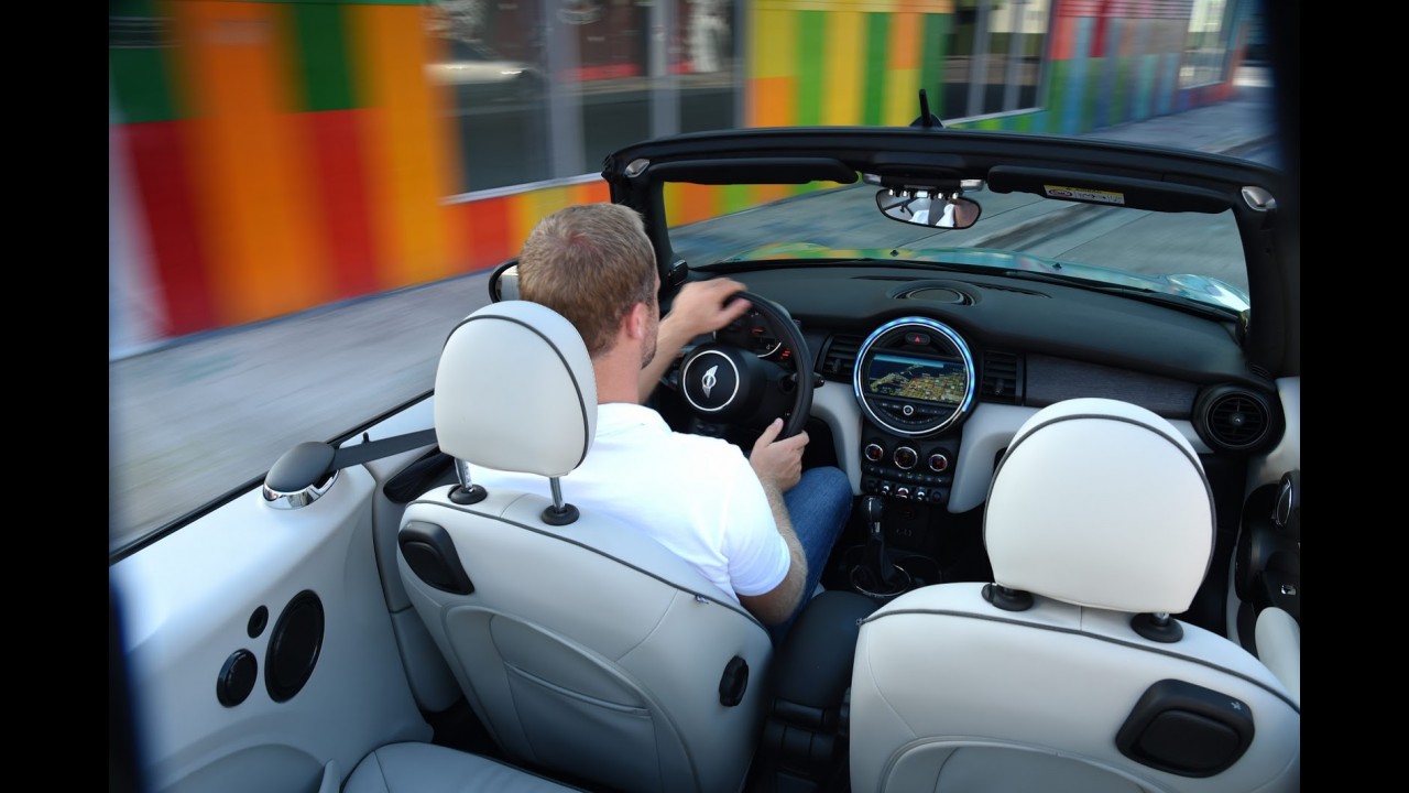 Novo MINI Cooper Conversível é revelado antes do Salão de Tóquio - veja fotos
