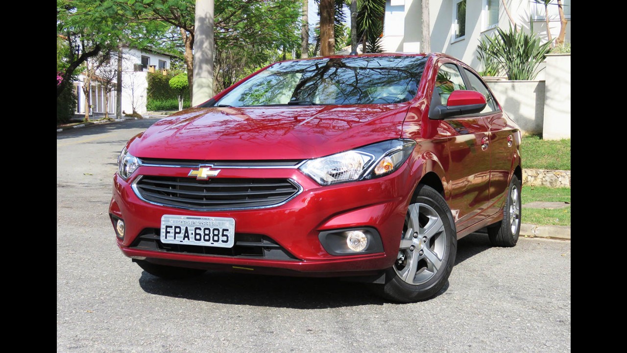 Semana CARPLACE: Novo Civic testado, Uno 3-cilindros, Golf 2017, câmbio de tripla embreagem e mais