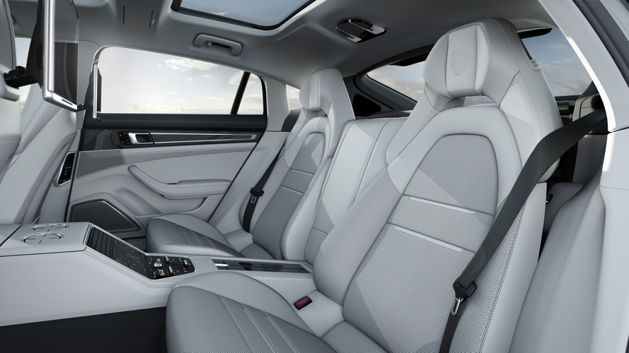 2017 Porsche Panamera Executive