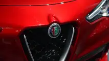 Alfa Romeo Stelvio: LA 2016