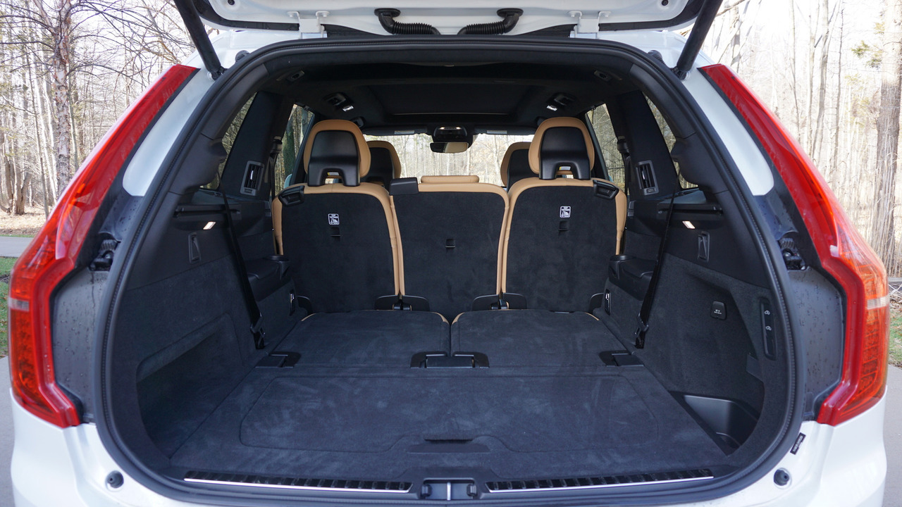 Volvo XC90 Gets Standard ThreeRow Layout In The U.S.
