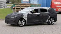 2018 Kia cee'd spy photo