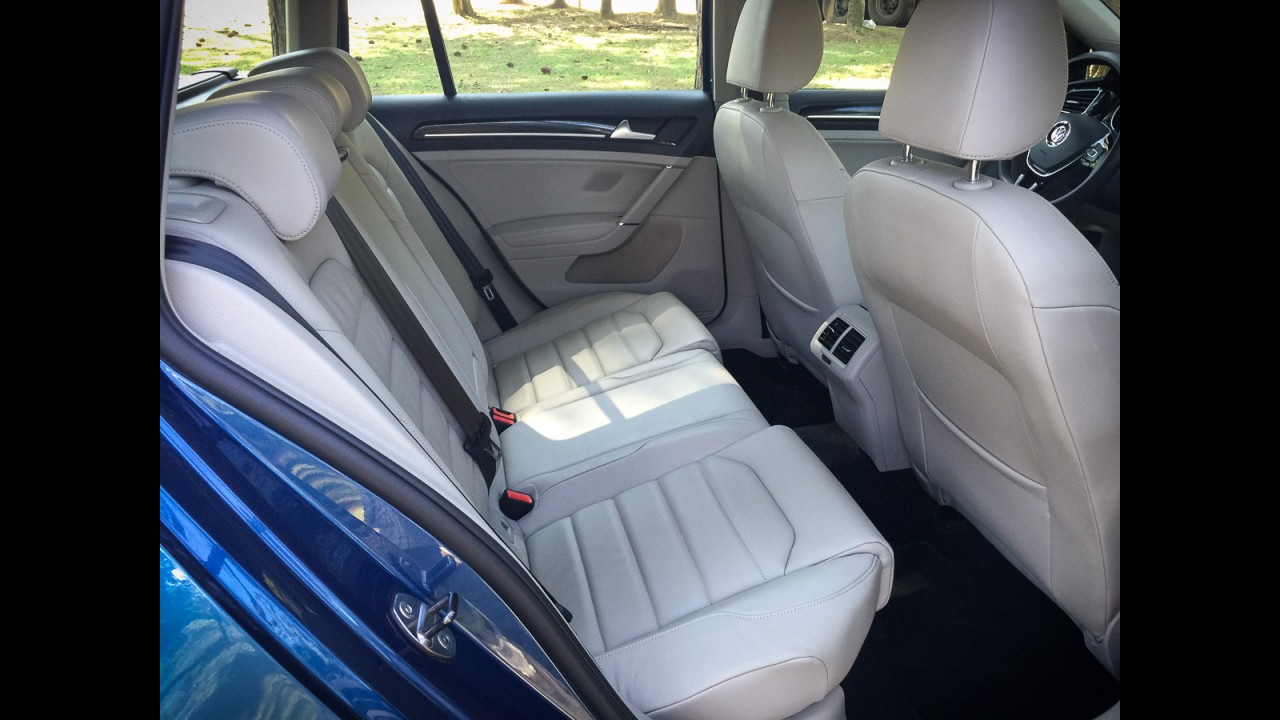 Teste CARPLACE: Golf Variant e 2008 THP - Velozes e F...amiliares