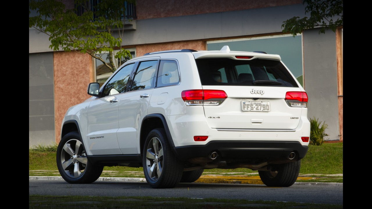Grand Cherokee tem recall no Brasil por problema no ESP
