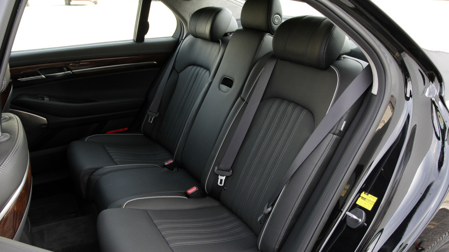 2017 Genesis G90 5.0: Review