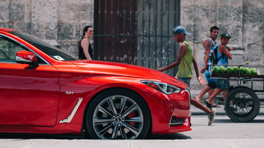 Infiniti Q60 - Cuba