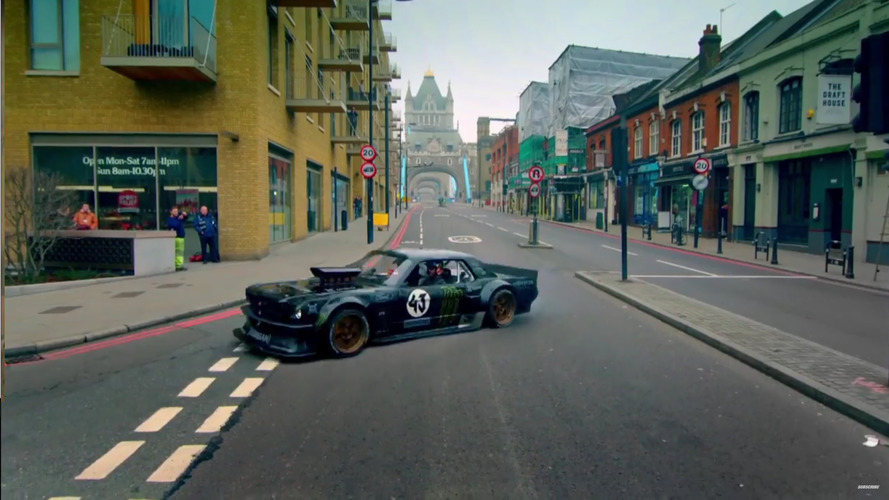 Ken Block et sa Mustang dans les rues de Londres