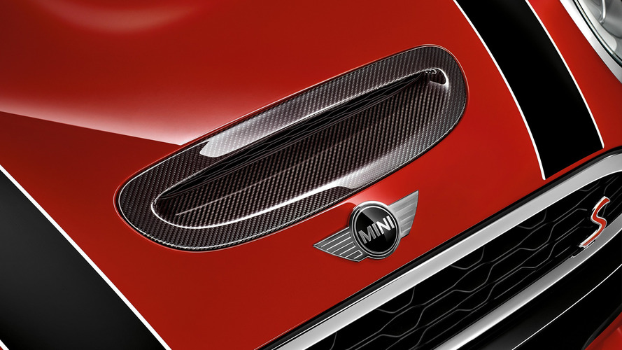 Minis with John Cooper Works accessories